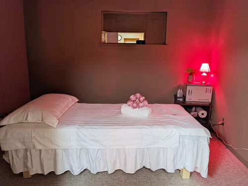 massage places with happy endings in cedar rapids iowa